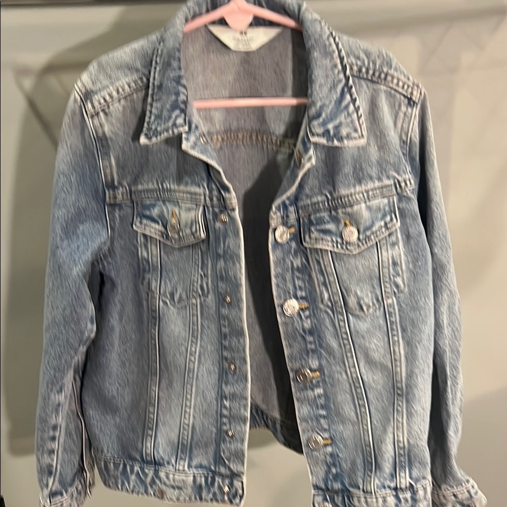 H&M size kids 8 Classic Light Blue Denim Jacket